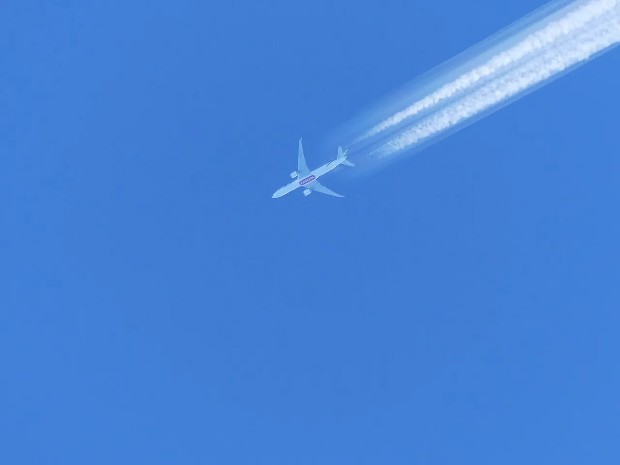airplane contrail sky