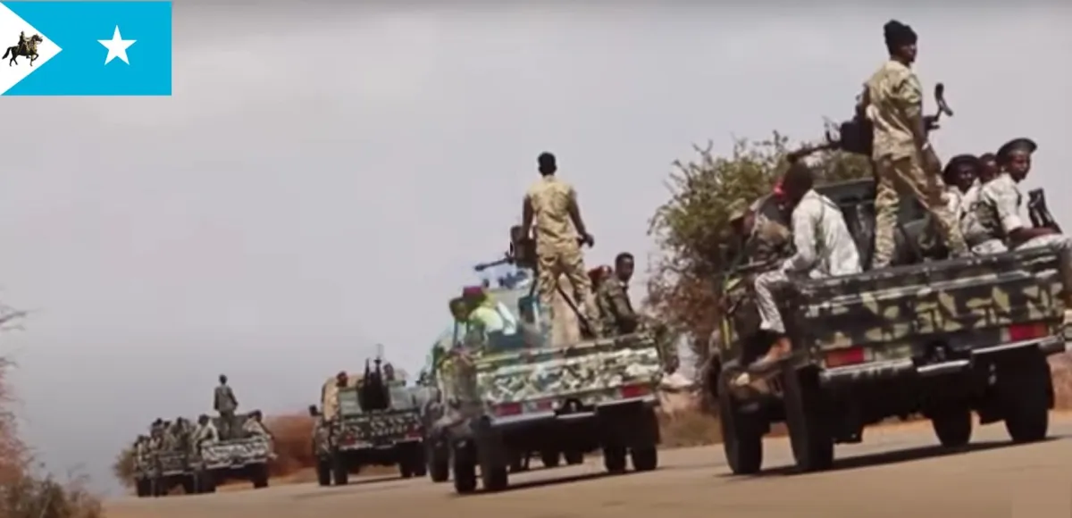 military vehicles convoy