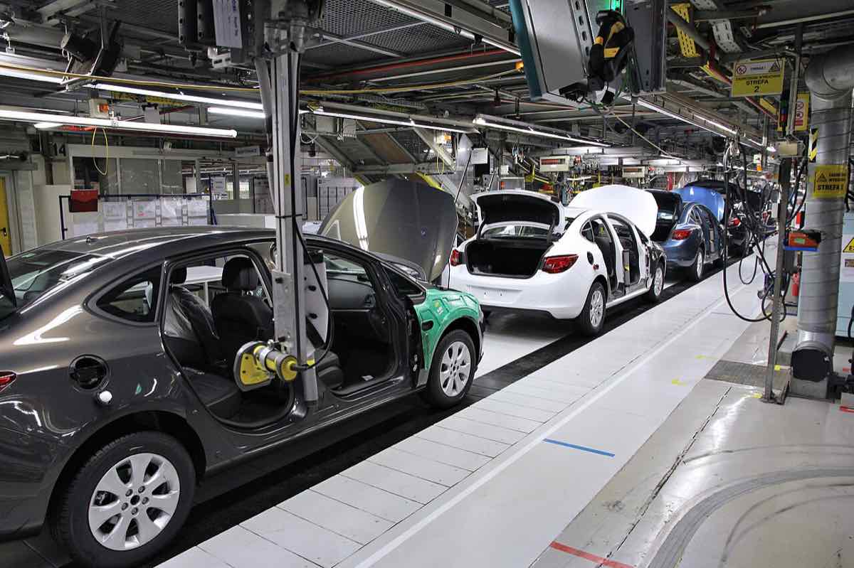 car factory assembly line