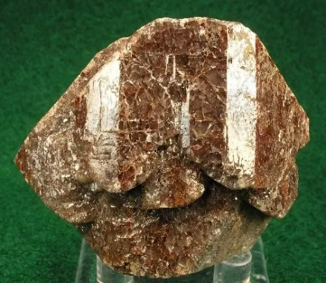 zircon crystal mineral