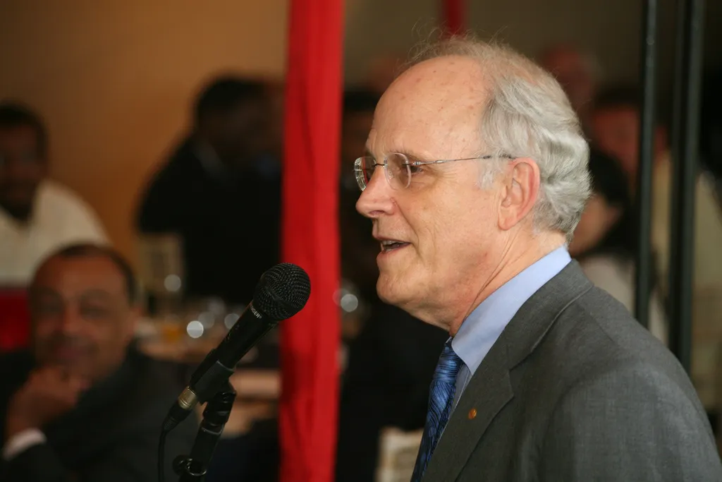 David Gross physicist