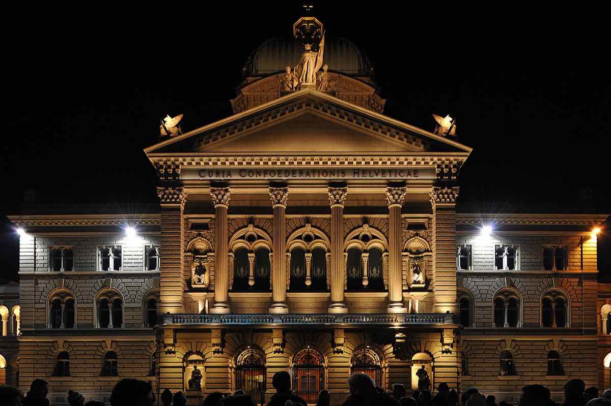 Bundeshaus Bern building facade