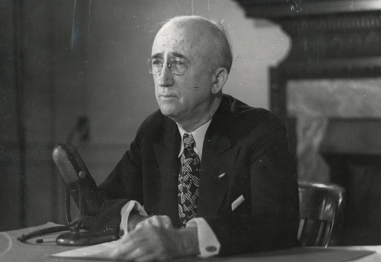 James F. Byrnes, secretarul de stat american — foto de arhivă
