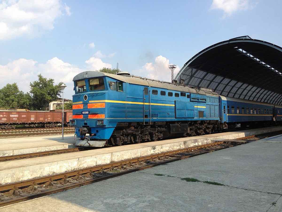 passenger train railway Chisinau