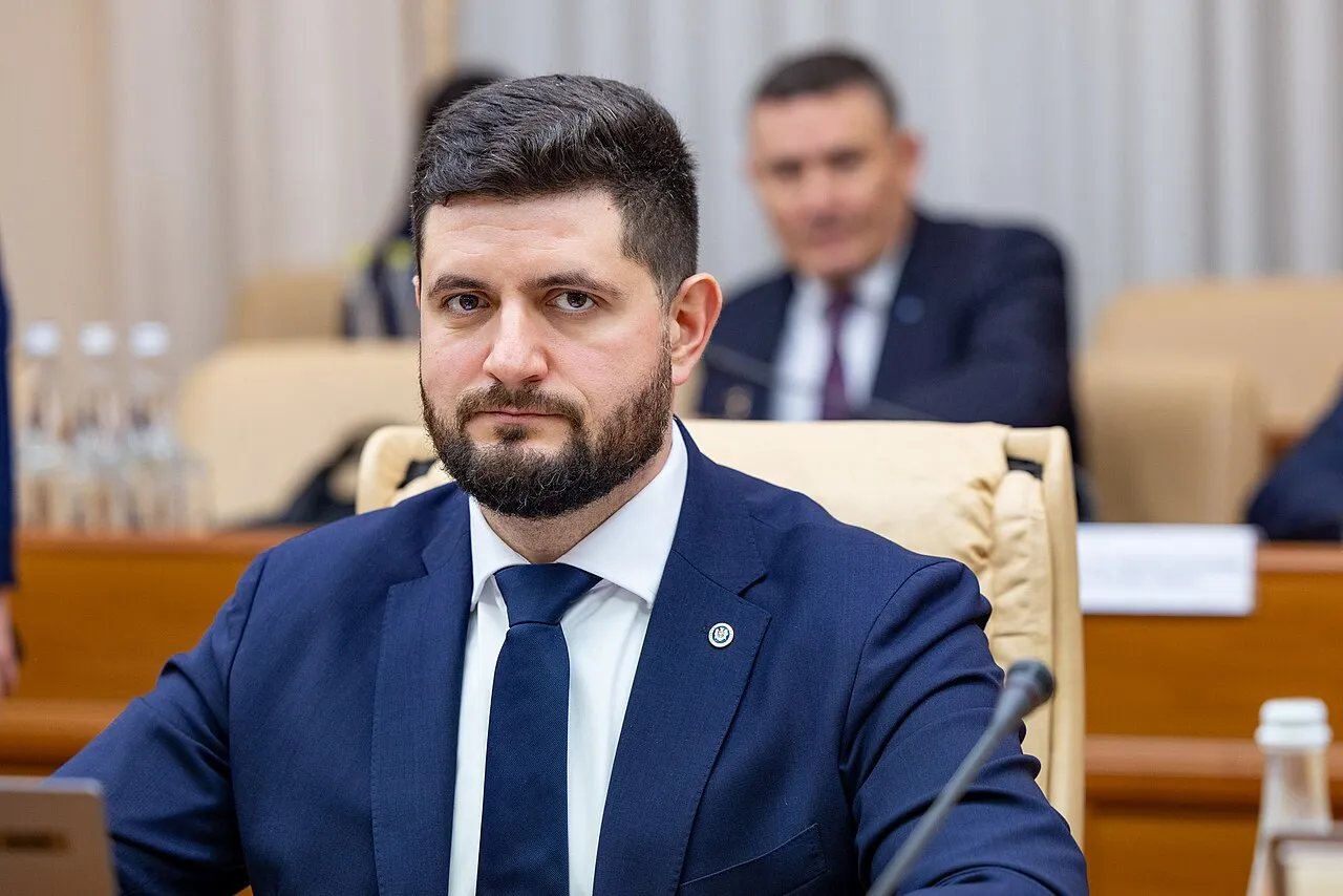 Dorin Junghietu ministrul energiei Republica Moldova