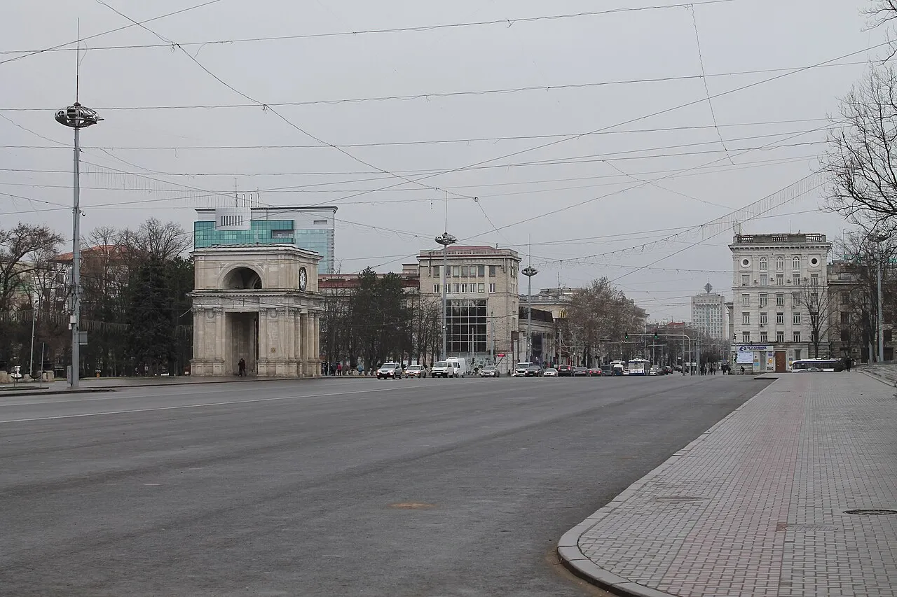 Piața Marii Adunări Naționale Chișinău