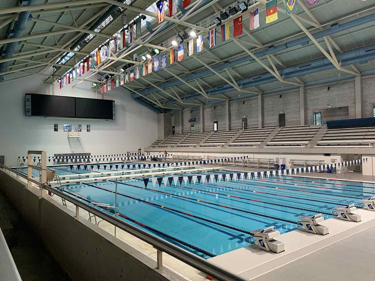 swimming pool competition swimmer