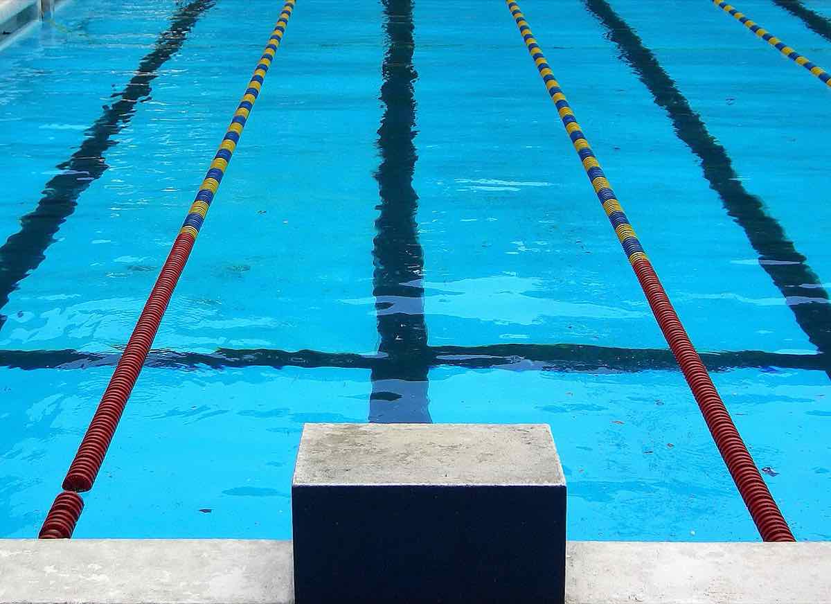swimming pool competition
