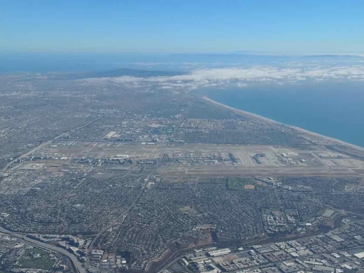 Aeroportul internațional din Los Angeles (LAX), unde a fost arestată