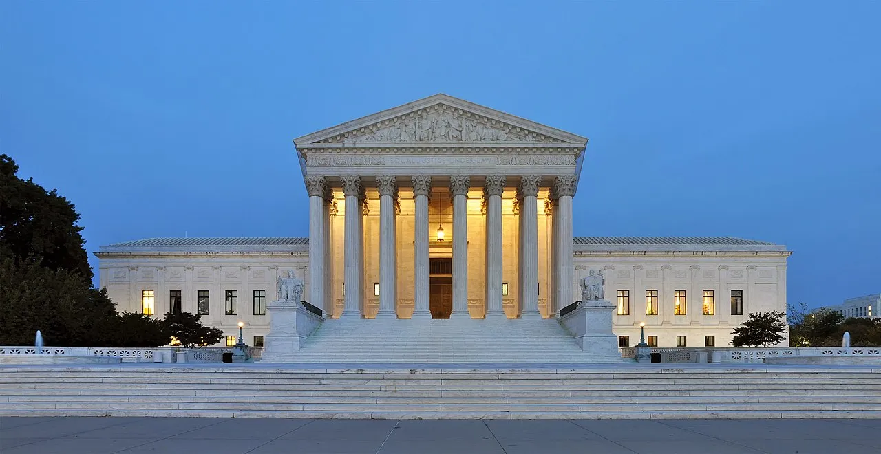 Supremă