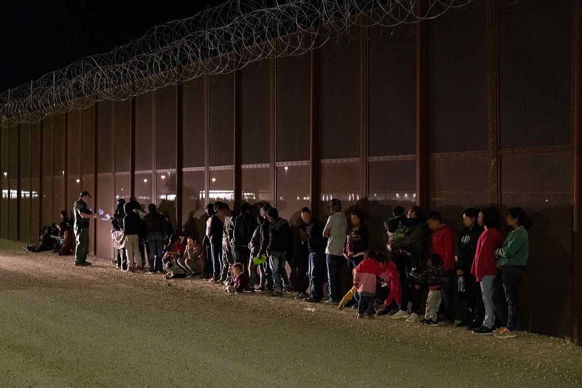 US Mexico border wall